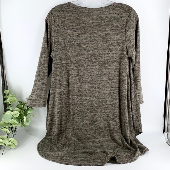 New Boutique Olive Brushed Knit Empire Waist Tunic - Picture 4 of 4